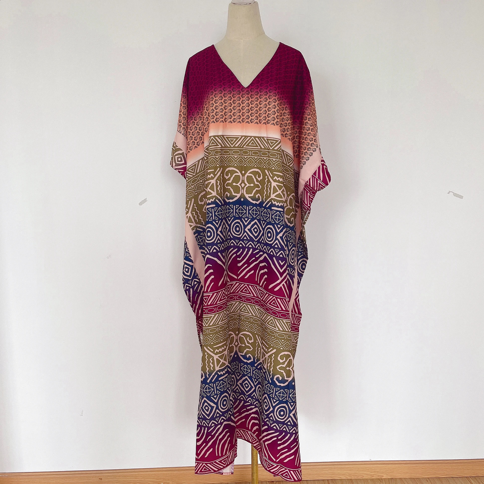Plus Size Boho Cover Up Womens Tie Dye Heart Pattern Batwing Sleeve V Neck Maxi Beach 250122