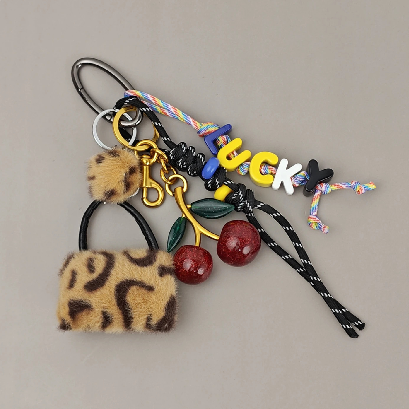 Lucky Delicious Red Cherry Fruits Bag Pendant Charm Exquisite Key Chain For Women Men Girs Bag Purse Pendant Accessories Gift250114