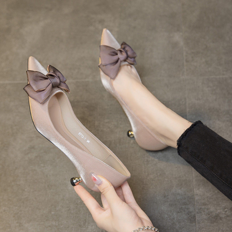 Shoes For Woman 2024 Bride Black Women's Summer Footwear Pointed Toe With Bow Stilito Low Heel Elegant Stylish Spring On Offer A