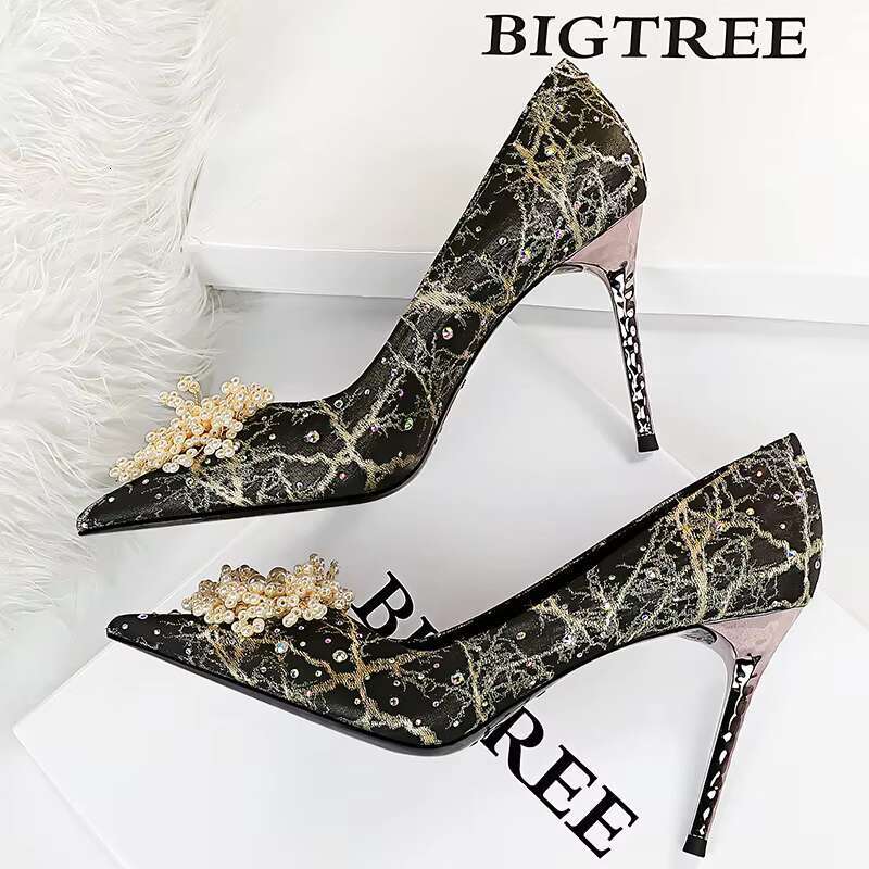 BIGTREE Shoes Pearl wers Woman Rhie High 2025 New urious Women Heels Stiletto Large Size Ladies Pumps