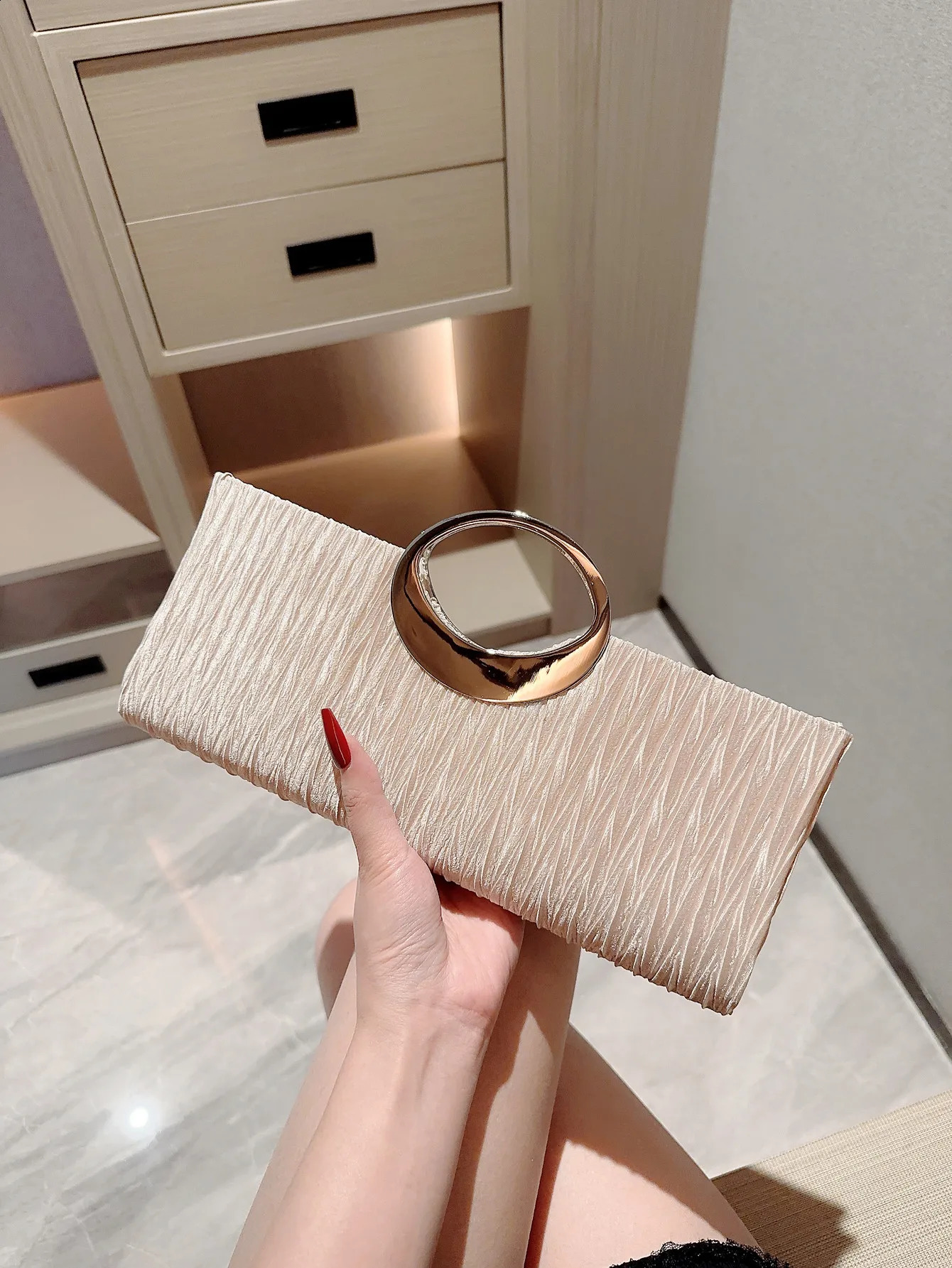 Ladies classic pleated metal bracelet evening bag handbag party bag rhinestone embellished evening bag dress bag wedding 250122