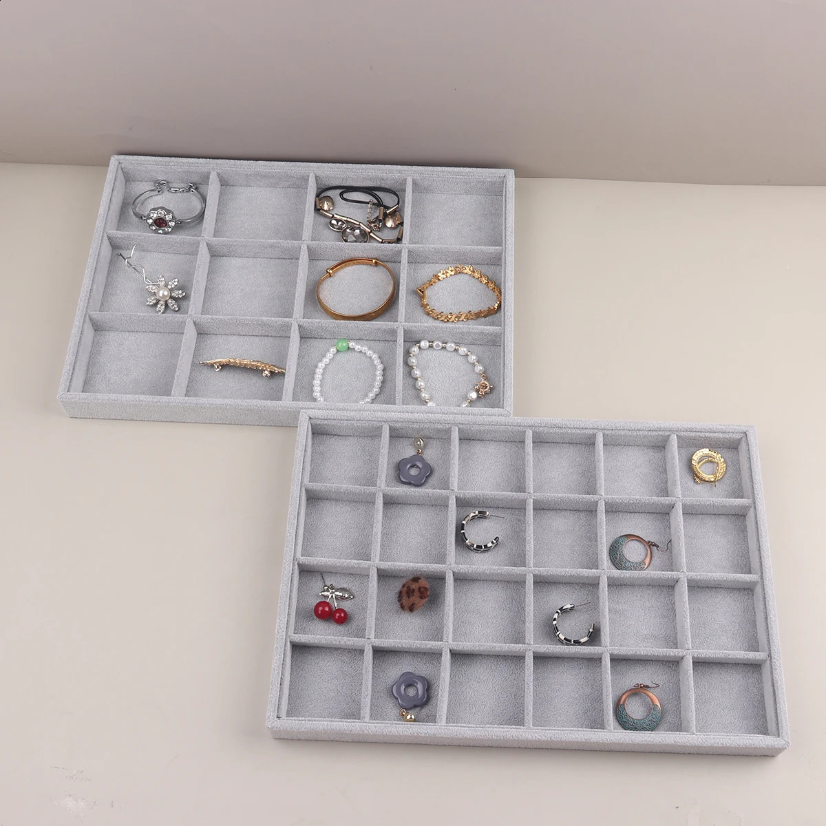 Velvet Jewelry Display Stackable Exquisite Jewellery Holder Portable Ring Earrings Necklace Organizer Box 250117