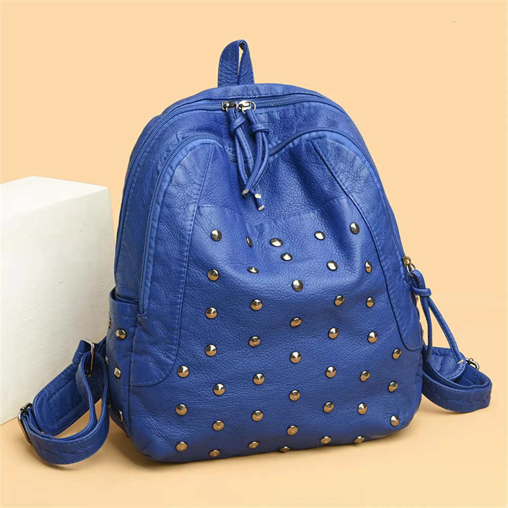Vintage Women 'S Rivets Backpack Quality Soft Leather Leisure Travel Large Capacity School Bags For Teenage Girls Black Mochilas