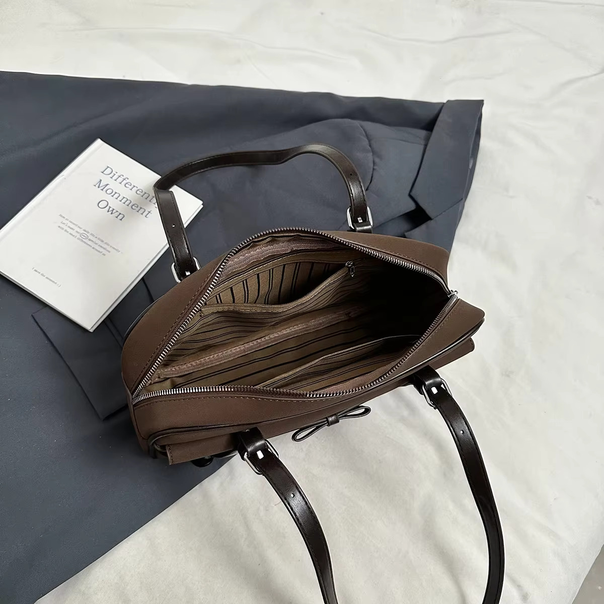 LEFTSIDE Retro NUBUCK Shoulder Bags Lady Tote Bag For Women 2024 Winter New Trend Y2k Korean Fashion Design Handbags And Purses