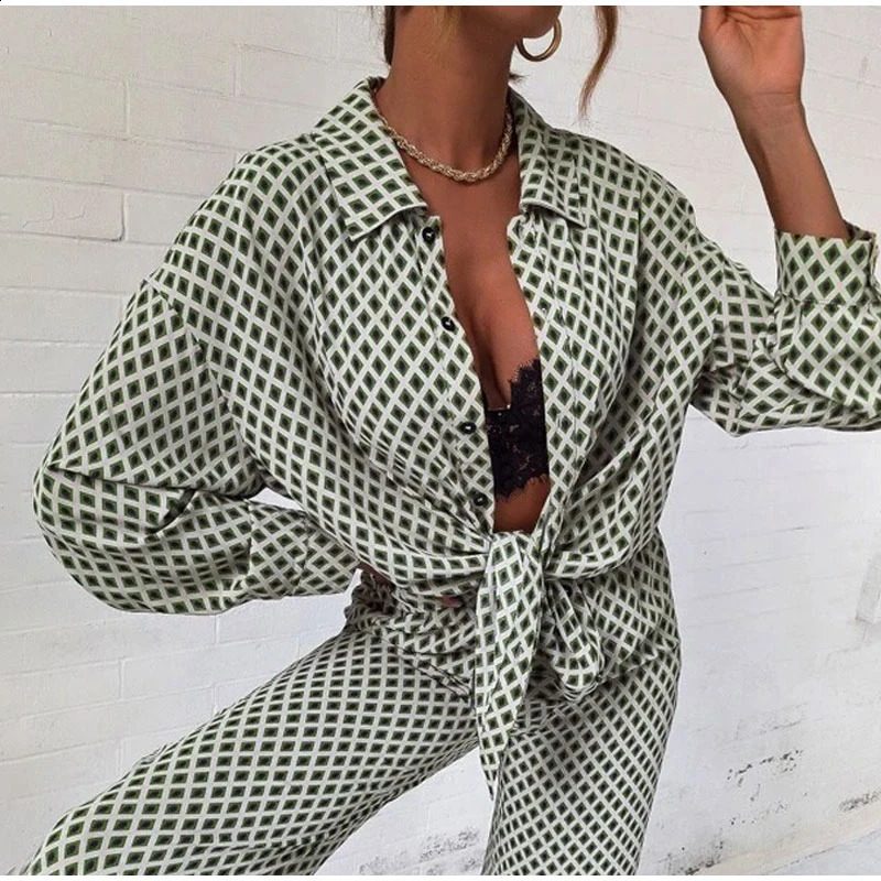 Cross border Edition Street Trendy Print Trouser Set Long Sleeve Full Screen Print Off Shoulder Shirt Set 250118