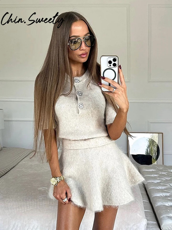 Cozy Knit Mini Skirts Set Women Sexy O-neck Shorts Sleeves Cardigan High Waist Pleated Skirt Autumn Solid Lady Suit 250116