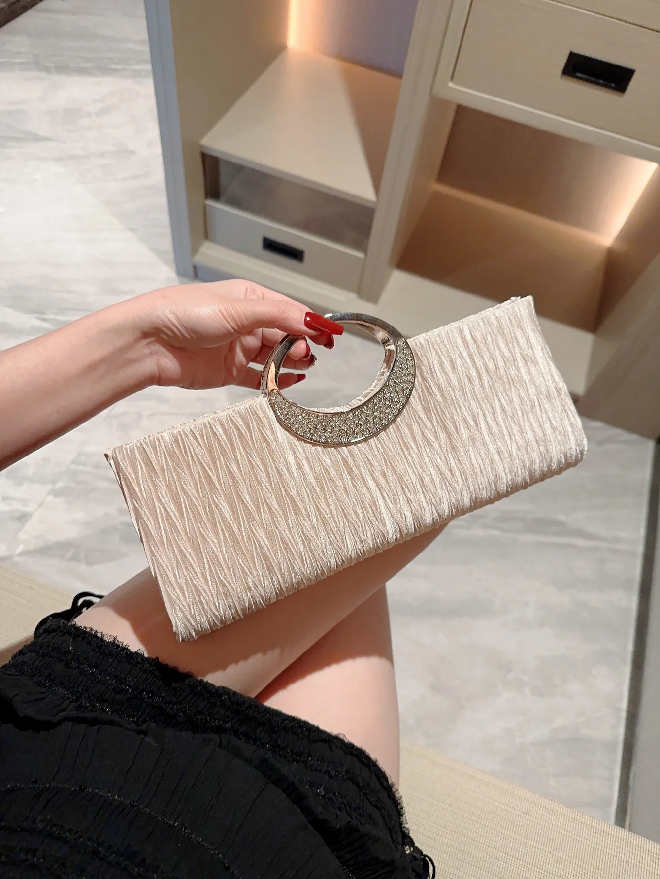 Ladies classic pleated metal bracelet evening bag handbag party bag rhinestone embellished evening bag dress bag wedding 250122