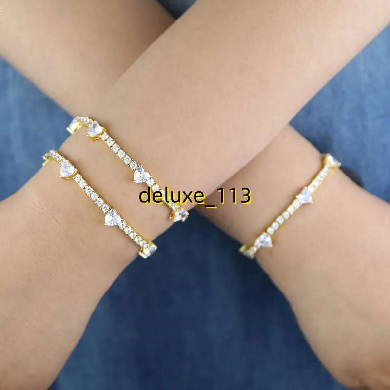 New Arrival 6mm Mini Heart Love with 2.5mm Round Moissanite Tennis Chain Bangle Elegant Bracelet Hip Hop Paved Cubic Moissanite Women Party Gift Whole