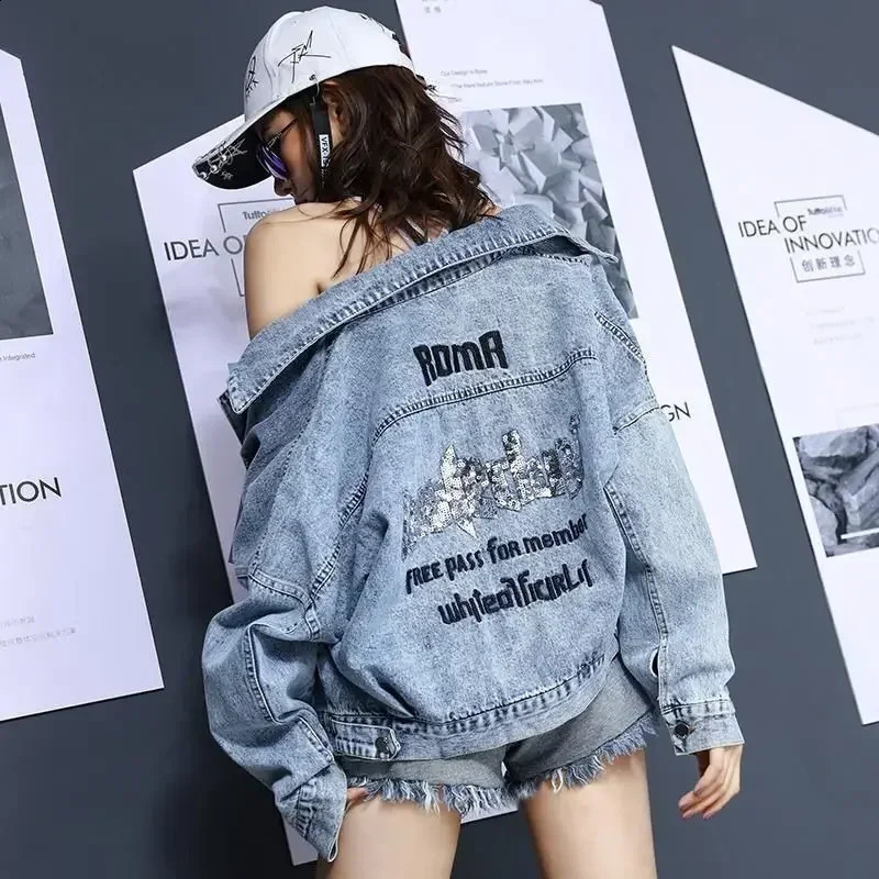 Female Jeans Coats With Rhinestones Small Crop Embroidered Womens Denim Jackets Short Sequin Diamonds Outerwears Y2k Clothes 250116