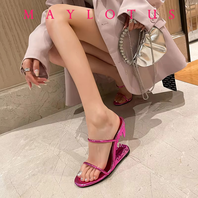 European And American Summer New Metal Tooth Sandals, High-Heeled Shoes, Fashion Shows, Women's Dresses,Nightclub Party Sandals