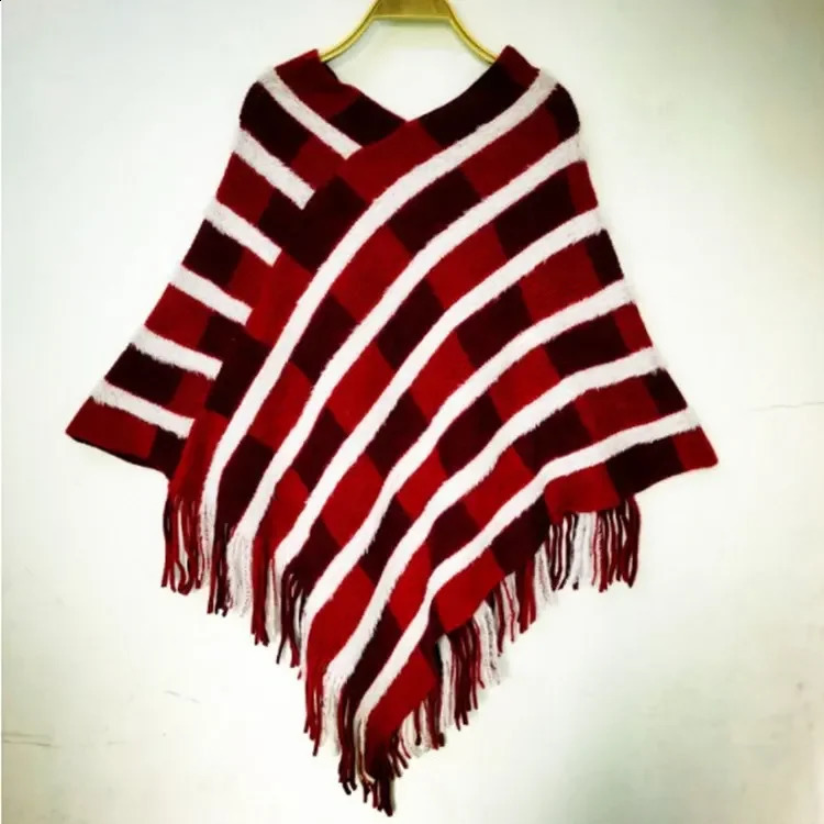 Autumn Winter Tassel Shawl Warm Stripe Pattern Warm Poncho Lady Capes Black Cloaks 250121