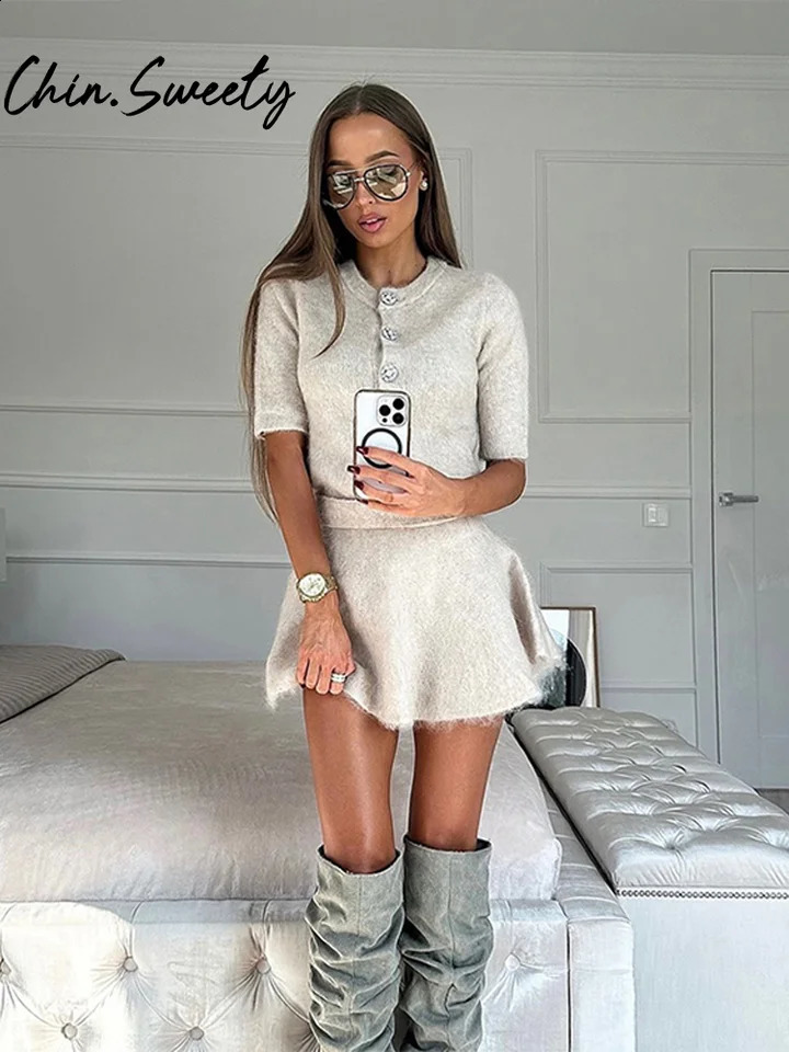Cozy Knit Mini Skirts Set Women Sexy O-neck Shorts Sleeves Cardigan High Waist Pleated Skirt Autumn Solid Lady Suit 250116