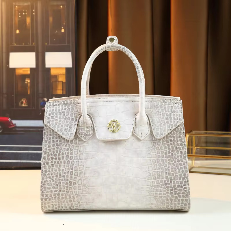 Large Capacity Crocodile Pattern Women's Handbag Fashionable Versatile Commuting Crossbody Bag