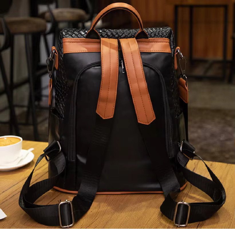 New Women's Large Capacity Anti Theft Travel Backpacks High Quality Soft Leather Fashion Shoulder Bags Totes Casual Backpack