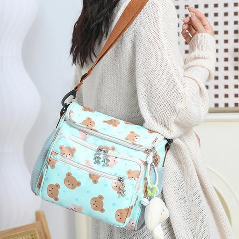 Spacious Mother Bag for Baby Essential Multifunction Baby Gear Organizes Bag Essential Baby Travel Bag Easy Access Storage 250118