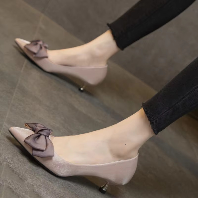 Shoes For Woman 2024 Bride Black Women's Summer Footwear Pointed Toe With Bow Stilito Low Heel Elegant Stylish Spring On Offer A