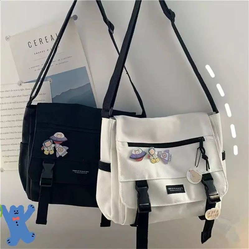 Harajuku Versatile Messenger Bag Retro Street Crossbody Bag Student School Canvas BagCasual Large Capacity Shoulder Bag 250121