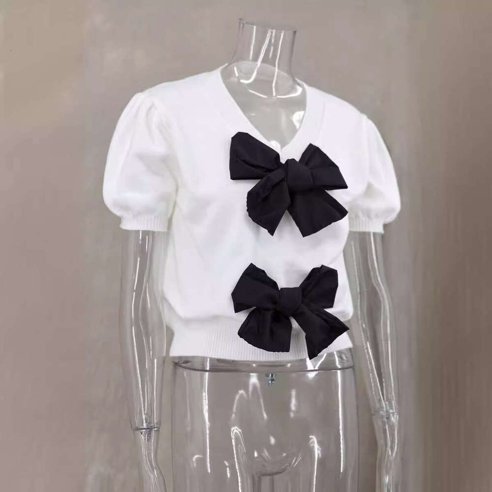 Women's Wear Dress Fresh And Sweet Niche Style Spring New Product V-Neck Short Sleeved Personalized Double Bow Solid Color Sweater For Women