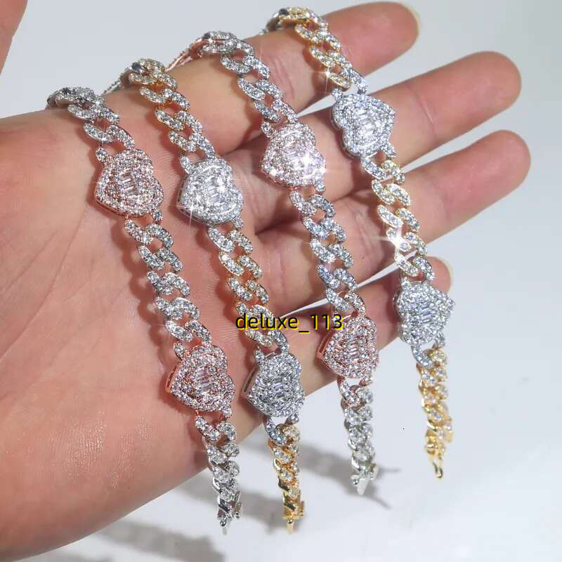Iced Out Cubic Moissanite Heart Charm Bracelet Cuban Chain Gold Sier Color for Women Men Wedding Hip Hop Fashion Jewelry