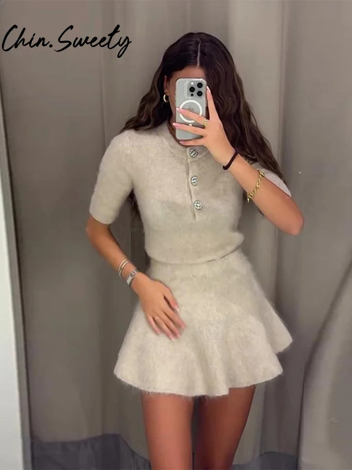 Cozy Knit Mini Skirts Set Women Sexy O-neck Shorts Sleeves Cardigan High Waist Pleated Skirt Autumn Solid Lady Suit 250116