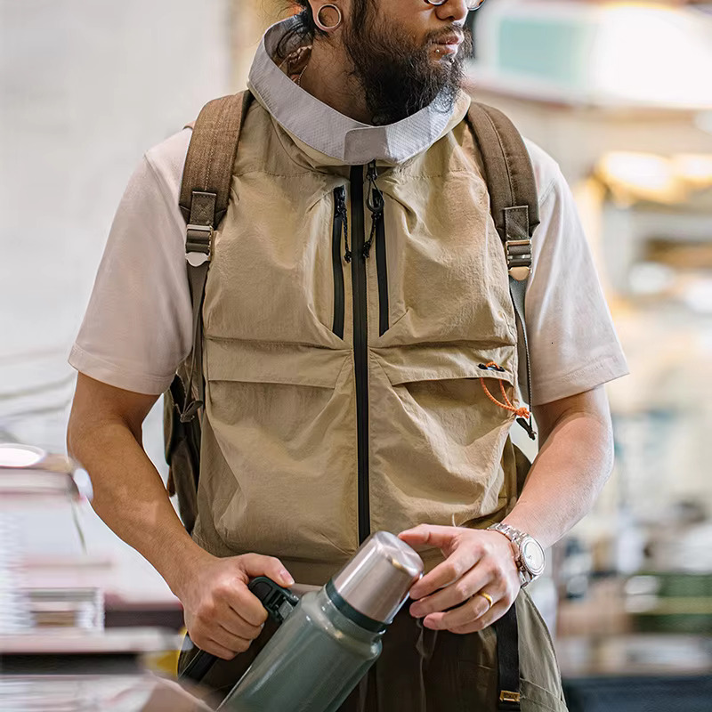 Maden Outdoor Quick Dry Men's Vest Multi-Pocket Hooded Camping Fishing Mountain Waistcoat Tactical Hunting Sleeveless Jackets