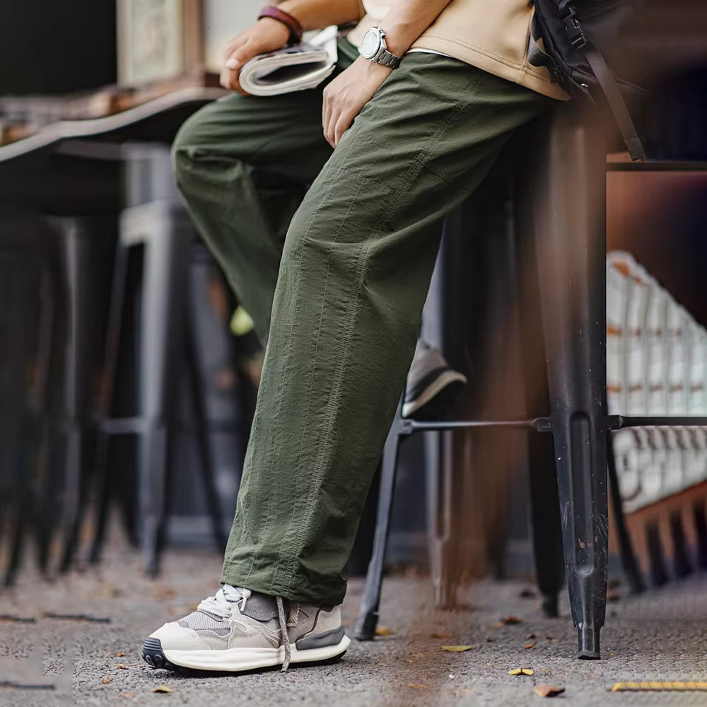 Maden Retro Thin With No Waist And Braided Hemp Rope Elastic Leg Design Green Straight Casual Pants For Men