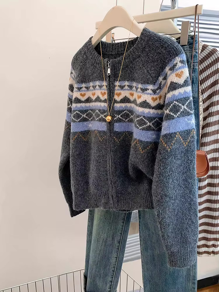 Women Knitted 2024 Winter New Lazy Style Round Neck Long Sleeve Cardigan Single Breasted Button Sweater Coat
