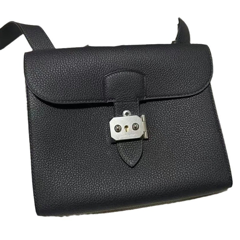 Bag 2025 New Messenger Fashionable Casual One Shoulder Diagonal Straddle Handheld Lock Buckle Small Square Litchi Pattern Head Layer Cowhide Bag