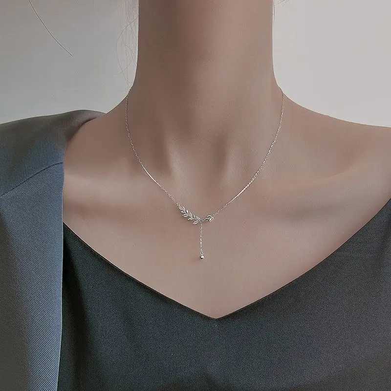 925 Sterling Silver Tree Branch Necklace Simple Charm Zirconia Botanical Pendant Choker Birtay Party Gift Ladies Fine JewelryXJ250114