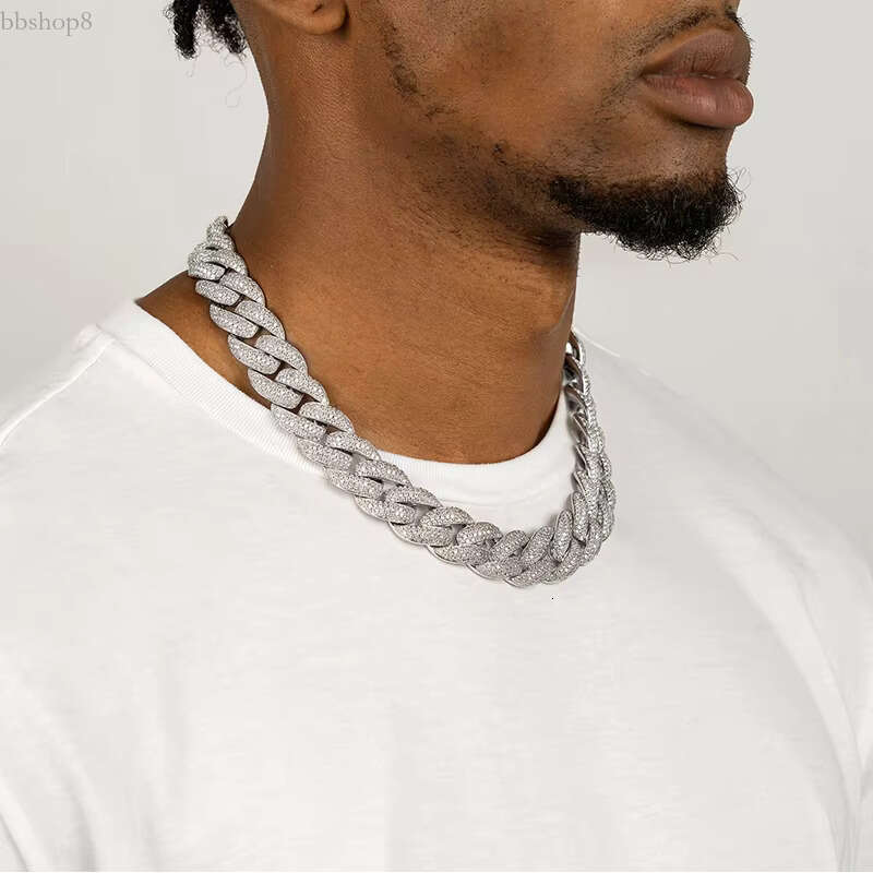 Luster Hip Hop Iced Out 20mm Wide VVS Round Box Clasp Choker Sier Moissanite Cuban k Chain for Rapper Men