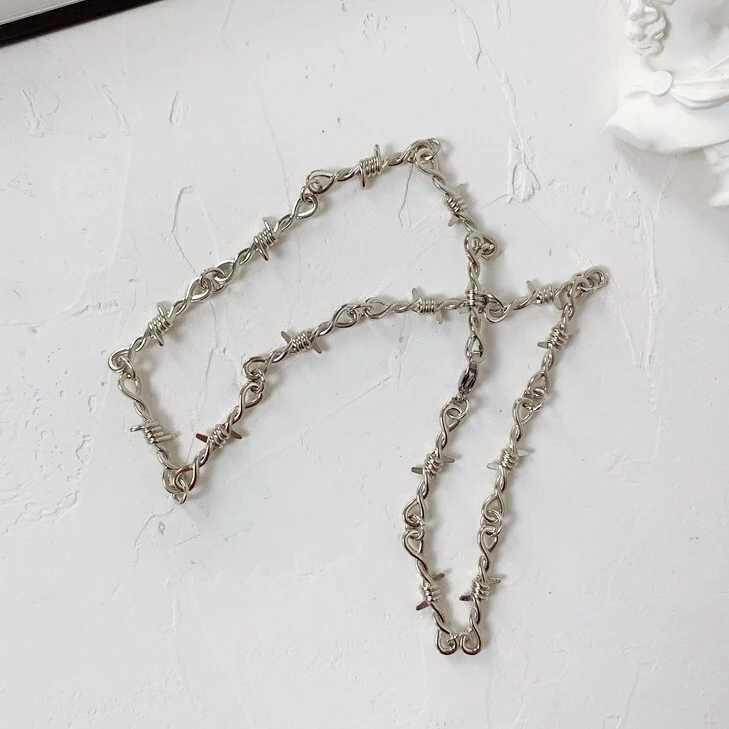 Small Wire Brambles Iron Unisex Choker Necklace Women Hip-hop Gothic Punk Barbed Wire Little Thorns Chain Choker Jewelry GiftsXJ250121