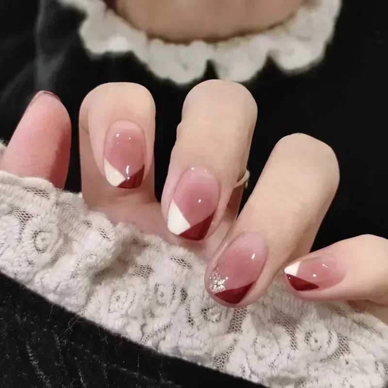 24pcs Black Short Ballet False Nails with Jelly Glue French Design Detachable Fake Nails Art Heart Full Cover Press on Nails TipW250120