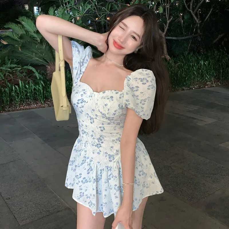Womens Floral Dress French Style Ruffled Puff Sve Square Neck High Waist Casual Summer Short Chiffon DressXJ250115