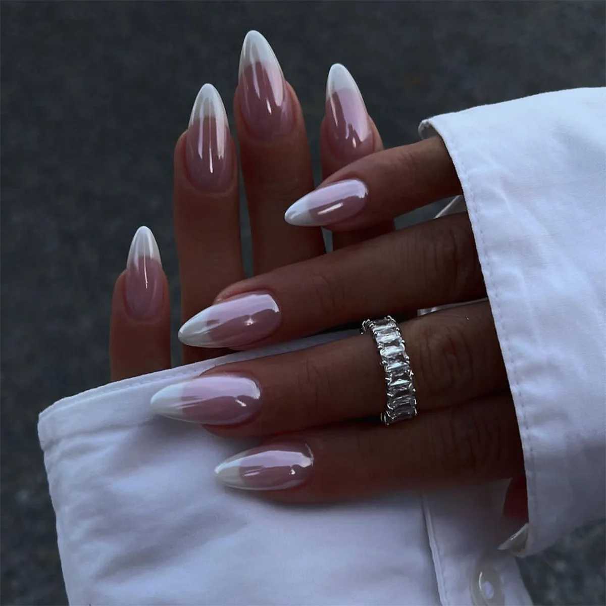 24 pieces of almond shaped fake nails with white edge design suitable for use with French press on fake nailsW250120