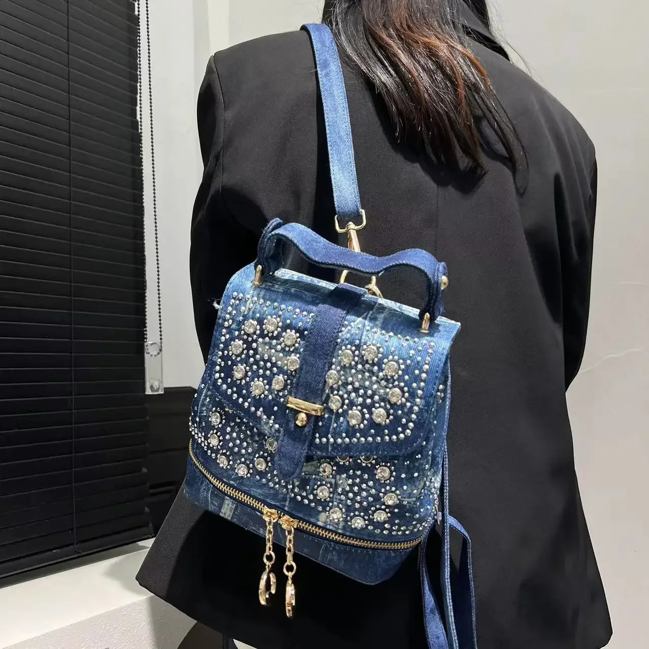 Womens Fashion Diamond Elegant Backpack Multifunctional Diamond Denim Shoulder Bag 250122