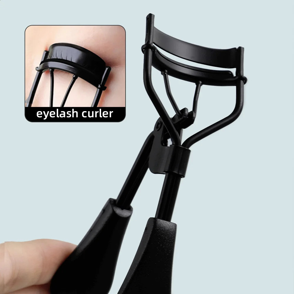 Portable Eyelash Curler with 10 Silicone Pads 1 D oubleendedEy dEy browKni l ashStee lComb 1Eye a shCurle rStain Black Hand 250115