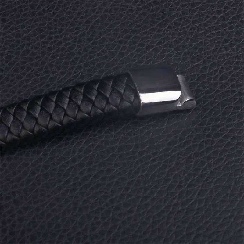 Classic Black High Quality Hand Braided Leather Stainless Steel Magnetic Buckle Bracelet Mens Charm Fashion Casual Jewelry Gift W250121