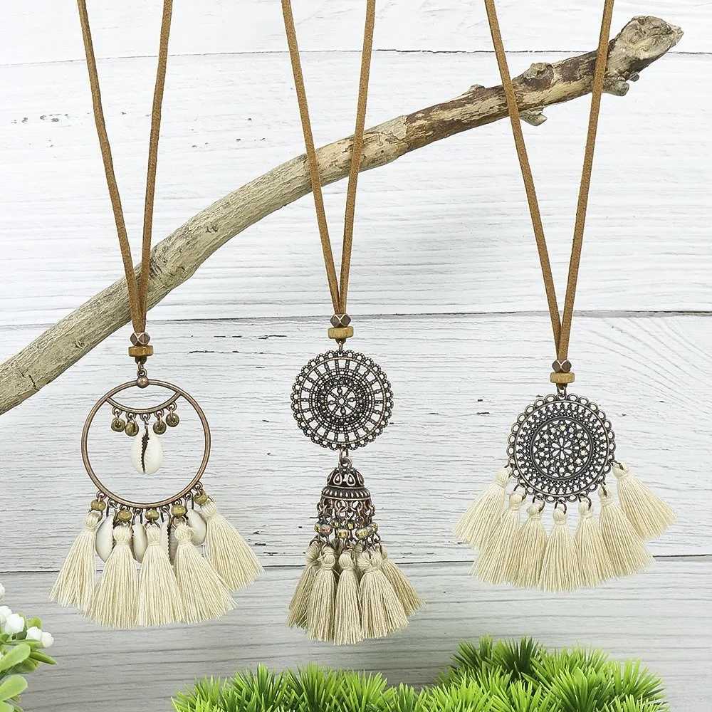 Boho Long Necklace Tassel Ethnic Style Retro Flower Pendant Necklace Womens Sweater Chain Necklace Beach Travel Daily JewelryXJ250121