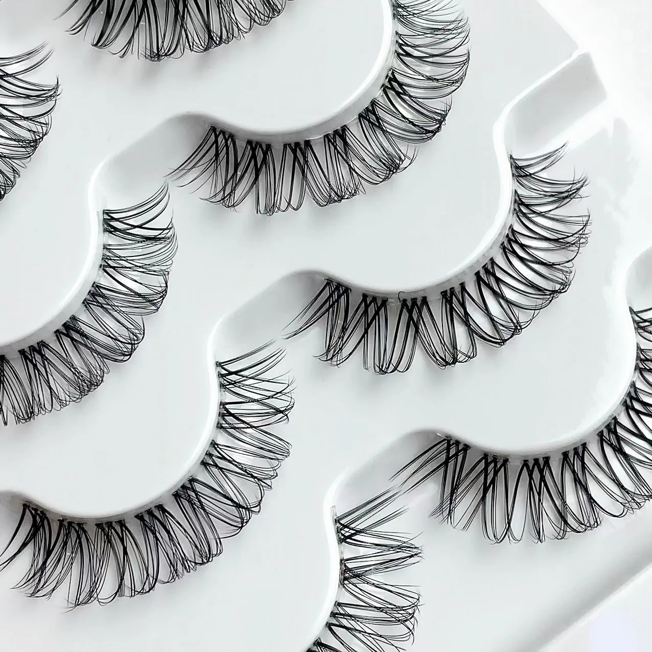 5Pairs Natural Look Wispy Fluffy D Curl Eyelash Extension False Eyelashes Clear Band Russian Strip Lashes 250110