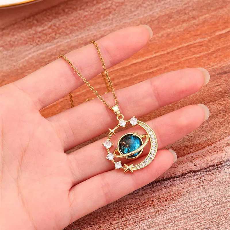 Luxury Inlaid Zircon Planet Moon Pendant Necklace For Women Titanium Steel Butterfly Water Drop Clavicle Chain Charm JewelryXJ250121