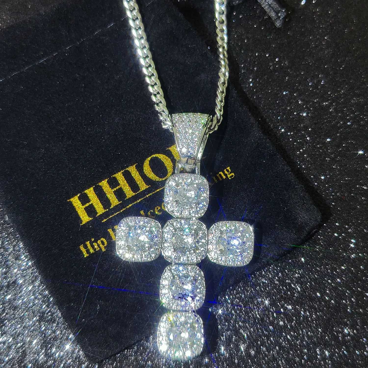 d Out Diamond Jesus Cross Necklace Cluster Tennis Chain Cross Pendant Religious Faith Hip-Hop Jewelry Gift for Men WomenXJ250114