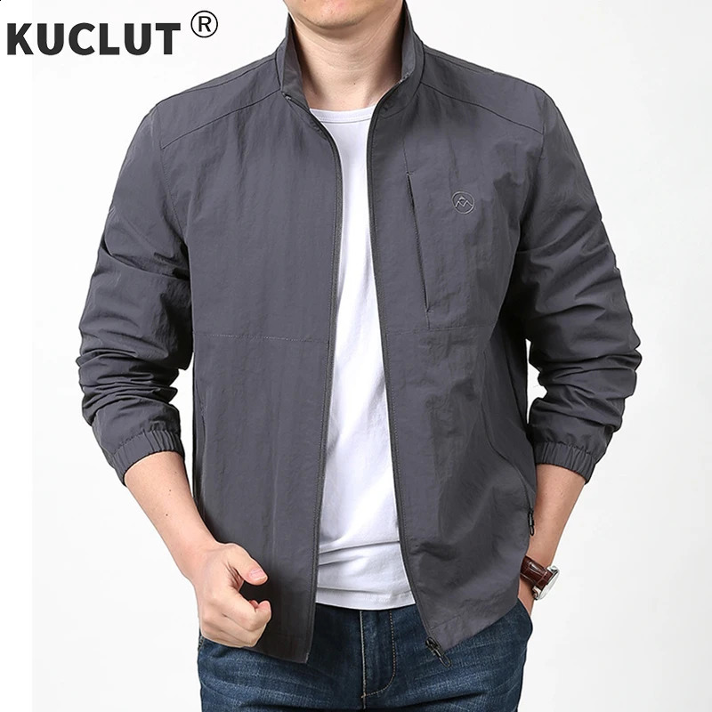 Mens autumn hiking jacket American outdoor tactical highquality stand up collar full zipper waterproof camping and hunting cargo 250122