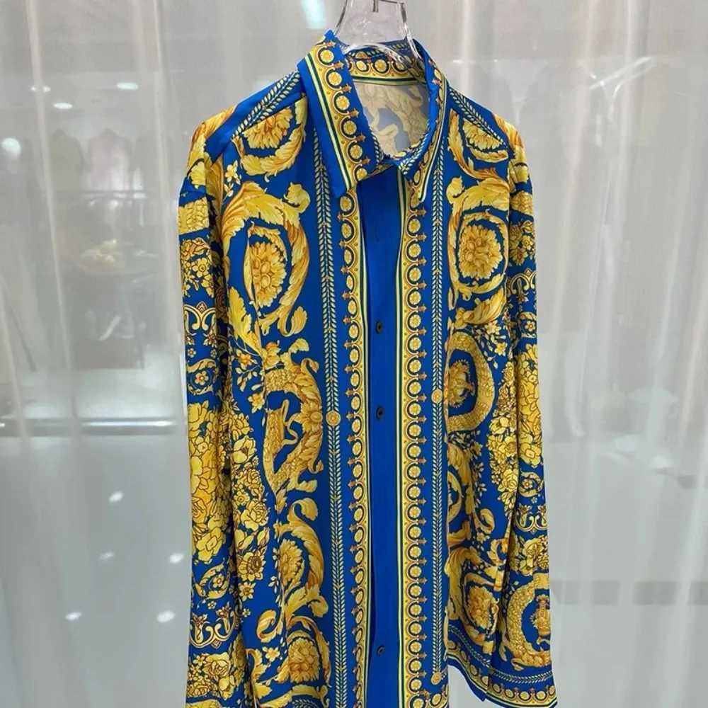 Classic long-sleeved lapel shirt is fashionable and versatile Cuff button design loose version restful and fashionableXJ250121
