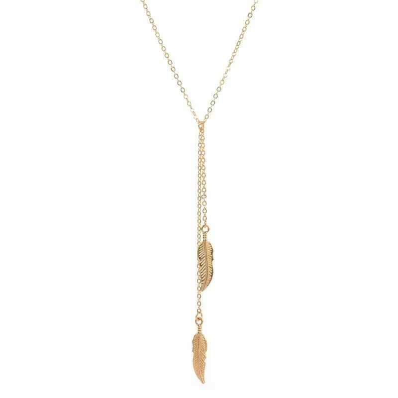 Dovzhna Fashion Tiny Heart Necklace for Women Short Chain Heart Shape Pendant Necklace Gift Bohemian Choker Necklace Gifts NewXJ250121