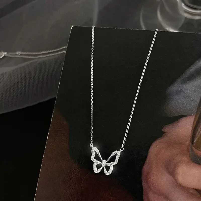 Huitan Aesthetic Hollow-out Butterfly Pattern Necklace 925 Sterling Silver with Dazzling CZ Neck Accory Wedding Party JewelryXJ250114
