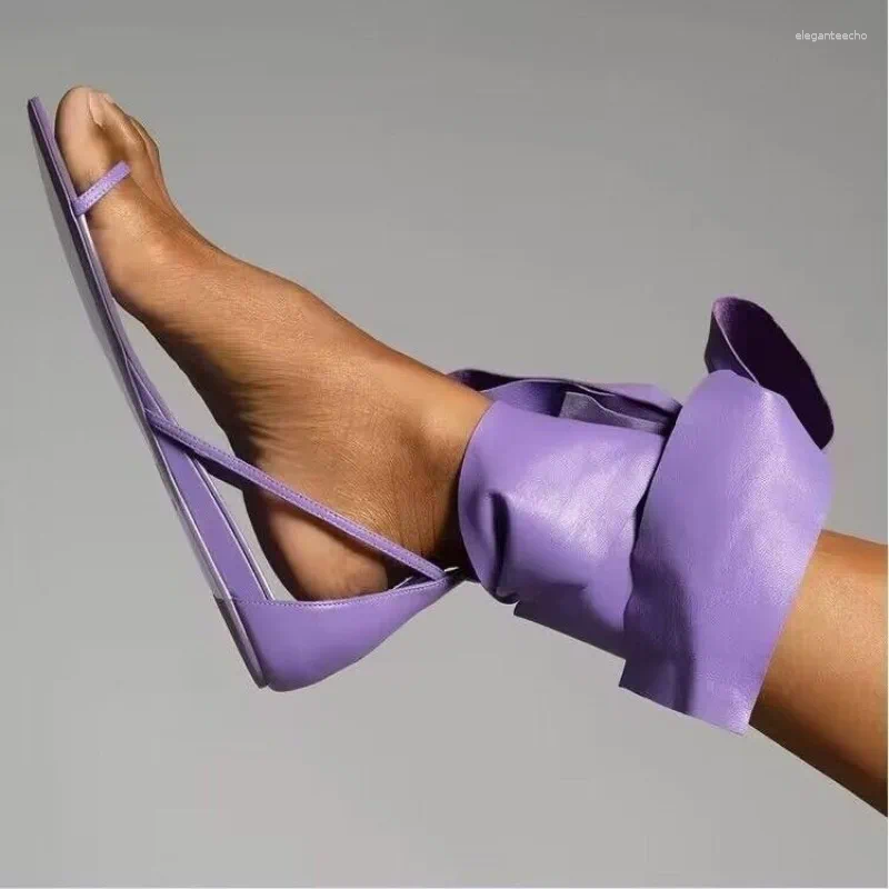 2025 S Fashion Designer Sandals Summer Crystal Ankle Strap Flat Slide Pointed Toe Bridals Evening Dress Party Lady Shoe Chausures Femme