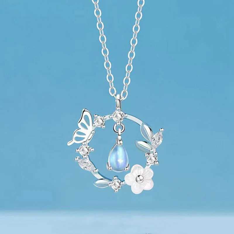 Trendy Moon Star Planet Pendant Necklace for Women Silver Color Zircon Butterfly Flower Heart Choker Clavicle Chain Jewelry GiftXJ250121