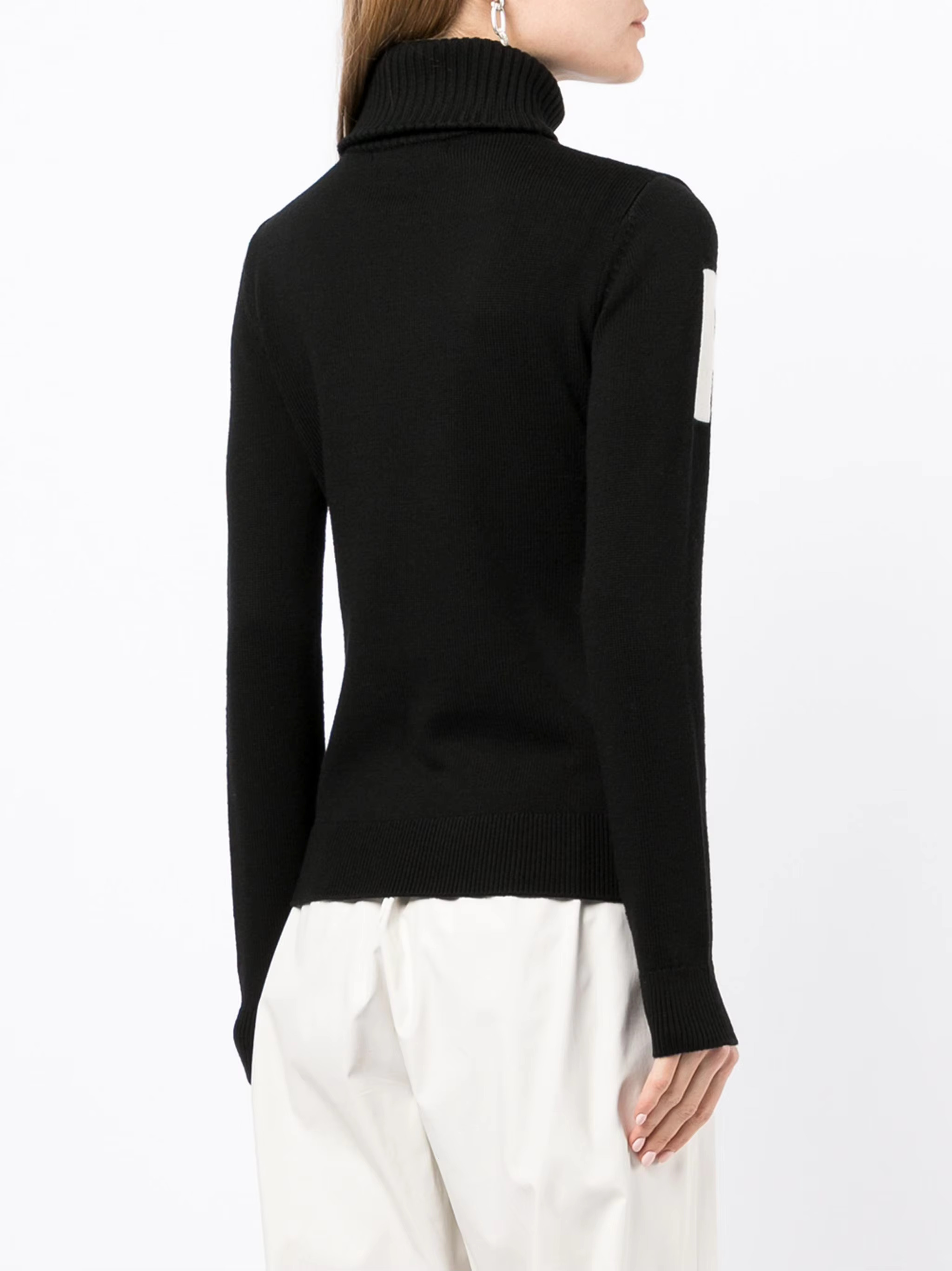 New Autumn And Winter Fashion Minimalist Letter Casual Slim Fit Design With A Semi High Neck Knit Sweater