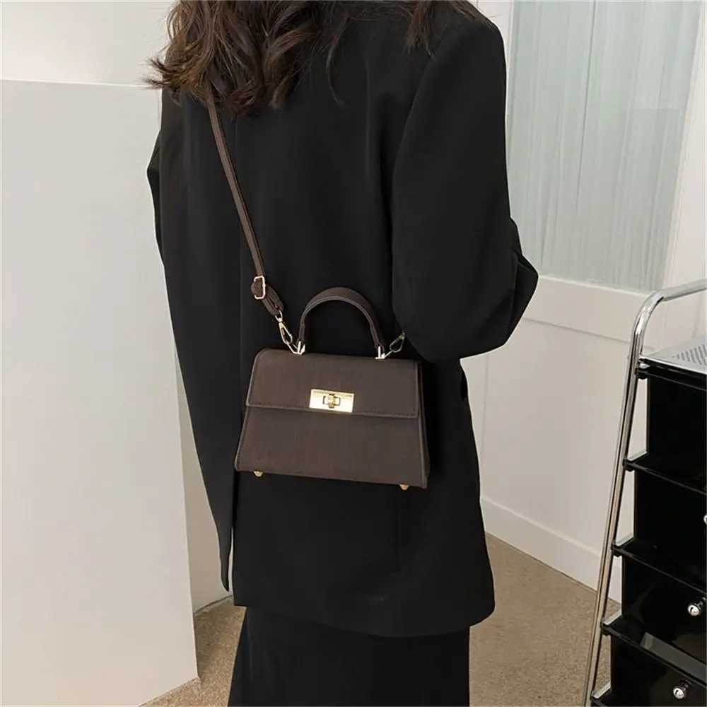 Fi Women PU Leather Shoulder Messenger Bag Crossbody Bag Ladies Girls Fiable and Simple Travel Large Capacity HandbagsXJ250121