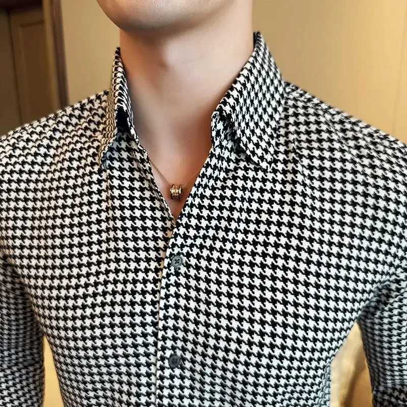 Luxury Black White Plaid Shirt 2023 Autumn New Mens Long Sleeve Business Slim Fit Casual Shirt Homme Social Formal Wear BlousesXJ250121